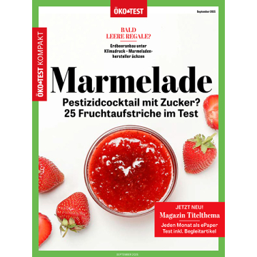 Titelblatt des ÖKO-TEST Magazins September 2025 mit einem Glas roter Erdbeermarmelade und mehreren frischen Erdbeeren, Text zu Pestiziden und Zucker in Marmelade