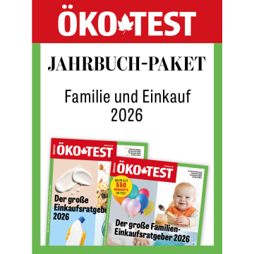 Zwei Ausgaben der Zeitschrift ÖKO-TEST mit Titeln 'Der große Einkaufsratgeber 2026' und 'Der große Familien-Einkaufsratgeber 2026' unter der Überschrift 'Jahrbuch-Paket Familie und Einkauf 2026