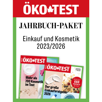 Zwei Ausgaben des ÖKO-TEST Jahrbuch-Pakets Einkauf und Kosmetik 2023/2026 mit Texten 'Mehr als 700 Kosmetik im Test' und 'Der große Einkaufsratgeber 2026
