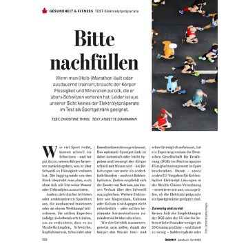 Vogelperspektive auf eine Gruppe von Läufern auf einer Straße, begleitet von rotem Infoblock mit Text zu Elektrolytpräparaten und Sport.